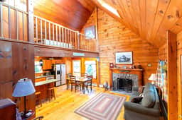 Cape Cabin: A Rustic Getaway