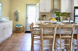 Tataket Cottage by Beaches - Image 2
