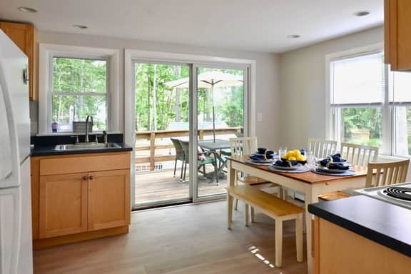 Raynor Shine | Walk to Beach | Dog Friendly