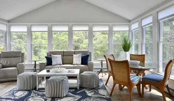S.S. Escape | Walk to Beaches | Newly Renovated